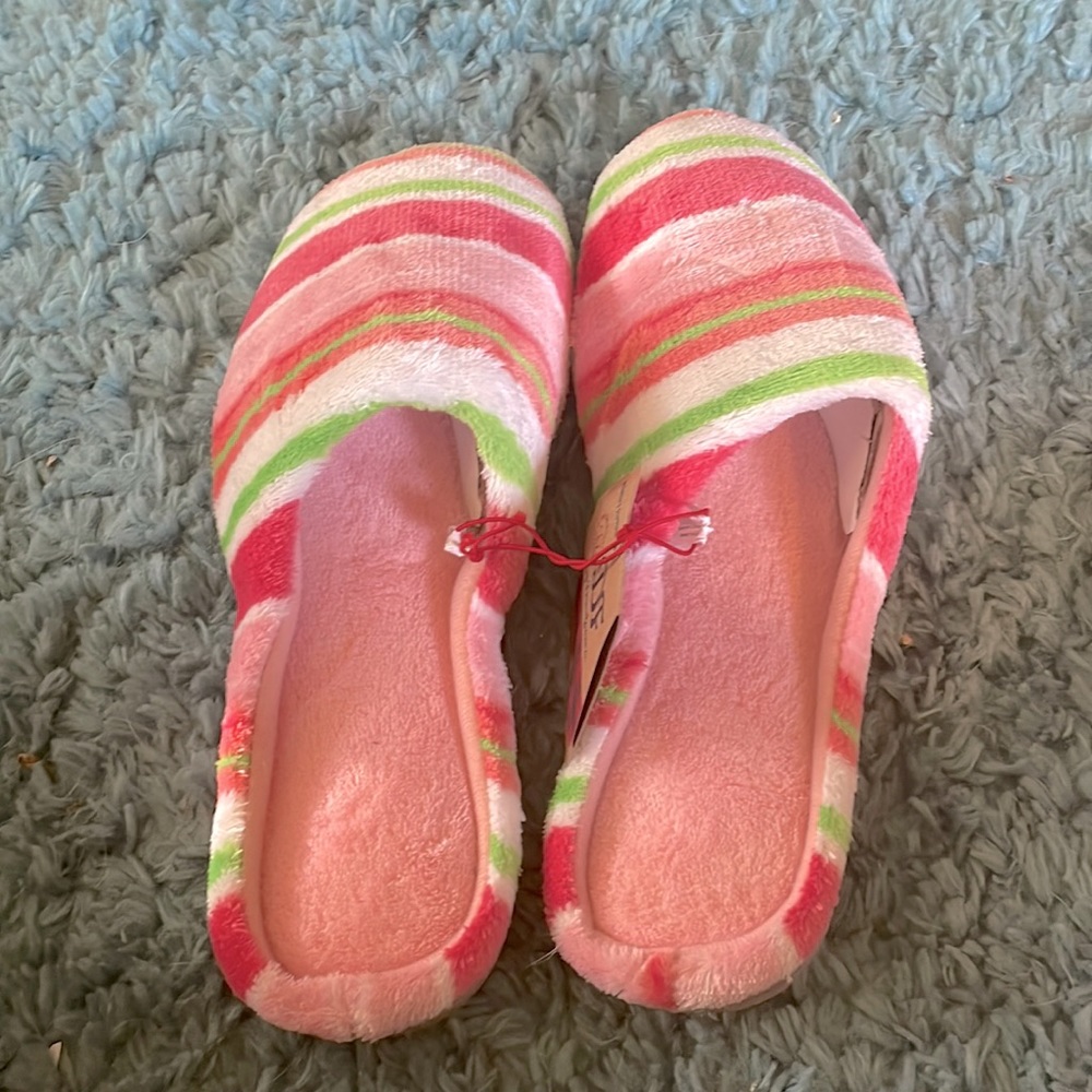 DF Slippers